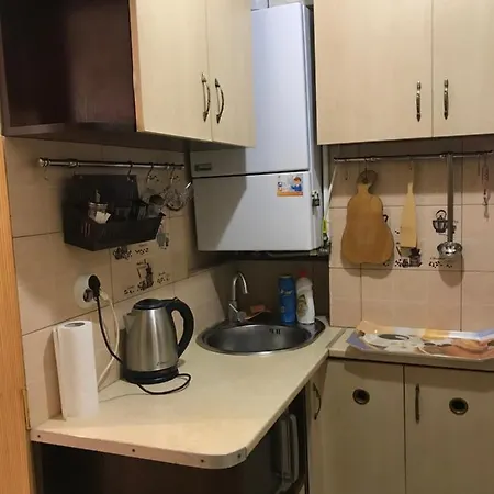 Center Apartment: Reliable Power In Heart Of *